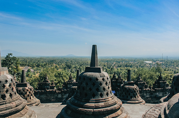Il maestoso tempio buddhista Borobudur